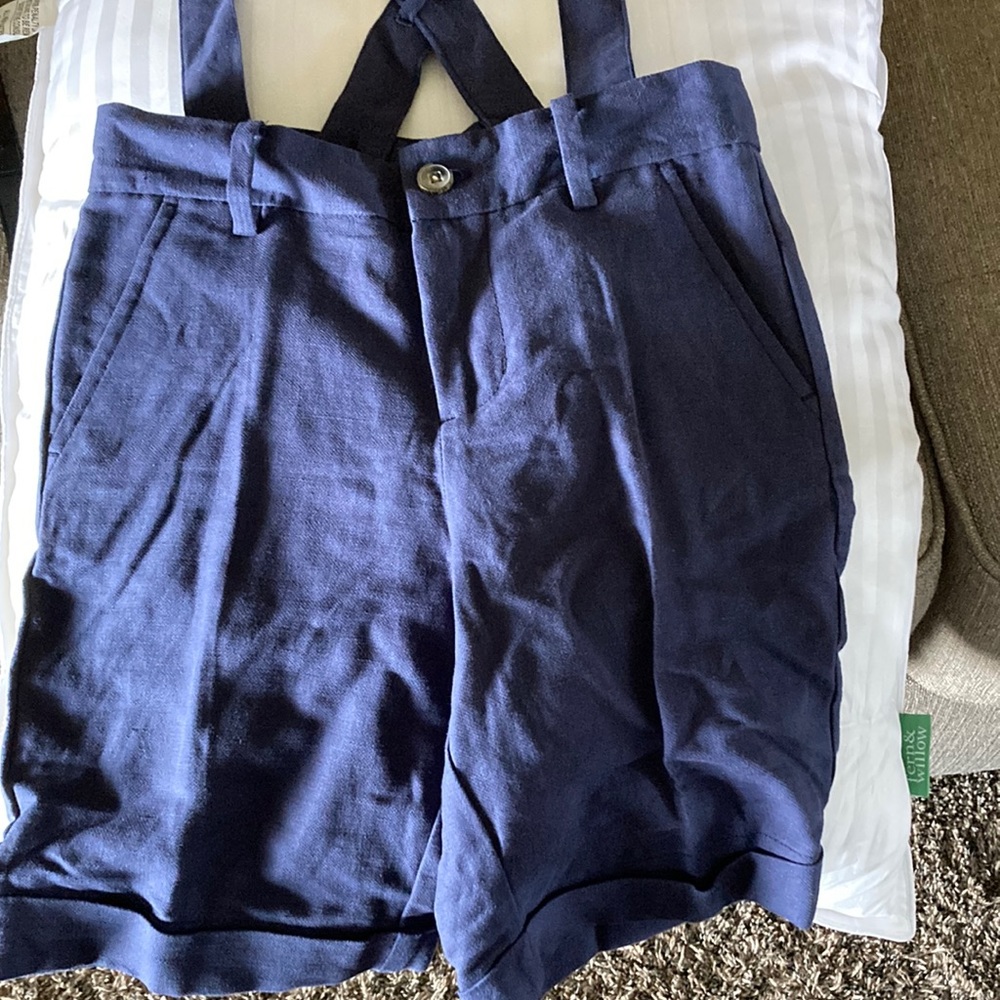 Janie and Jack boys size 7 linen special occasion shorts with suspenders. NWT